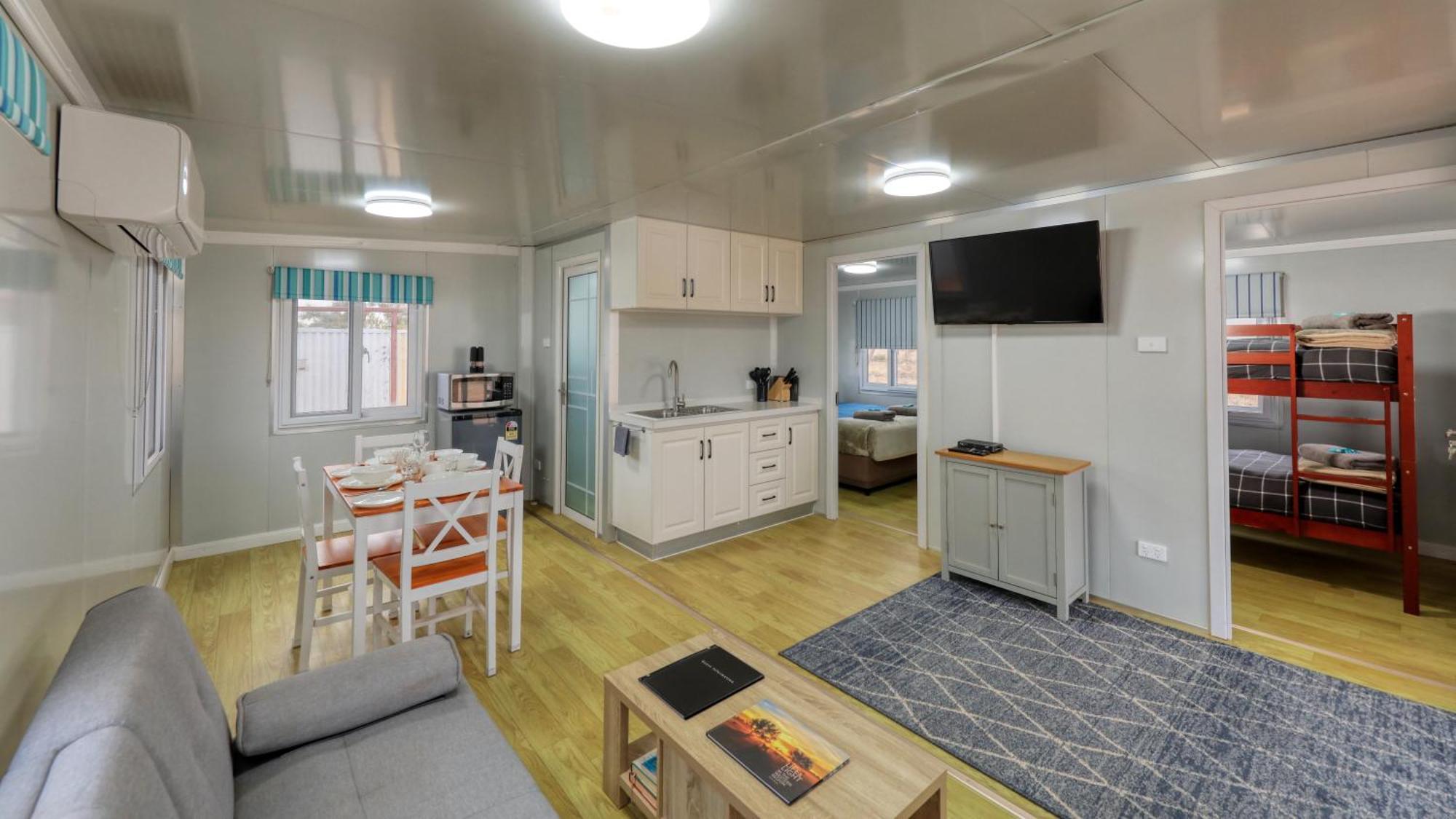 White Cliffs Self Contained Cabin Accommodation Экстерьер фото